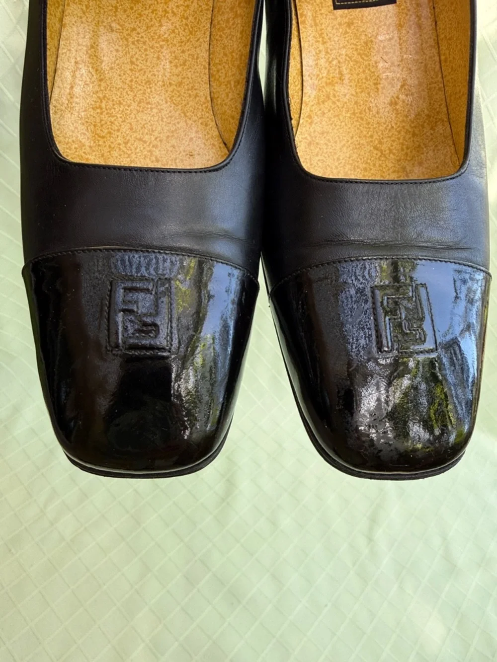 Vintage black Fendi all leather shoes